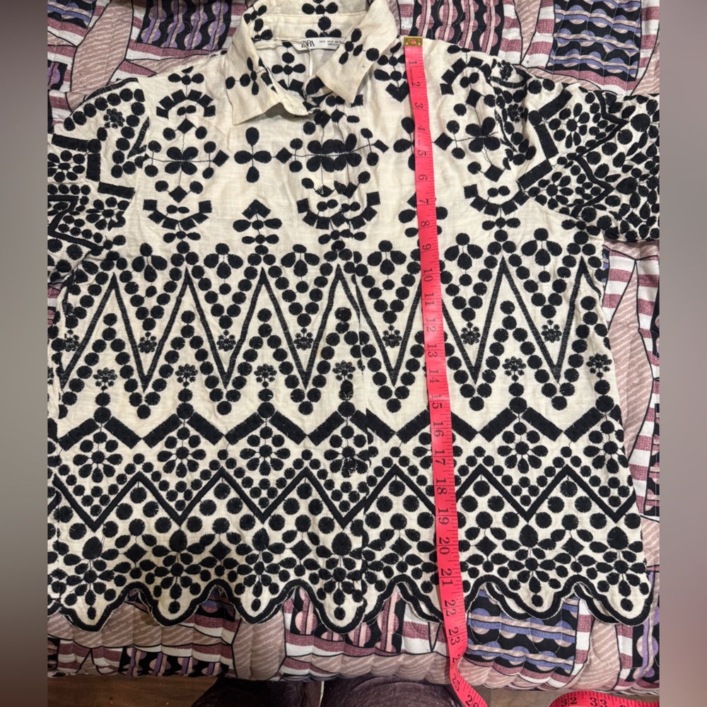 Zara Monochrome Geometric Embroidery Shirt - Picture 6 of 14